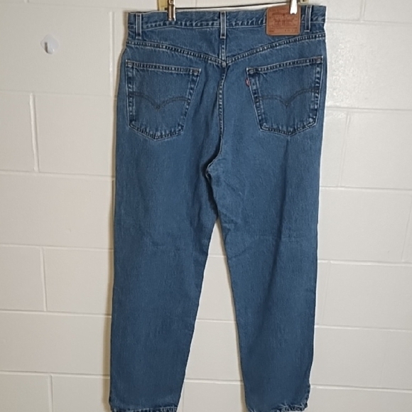 Classic Levi's Men's 550 Relaxed Fit Denim 5 Pocket Jeans - Picture 7 of 7